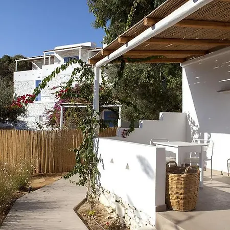 Apartment House *